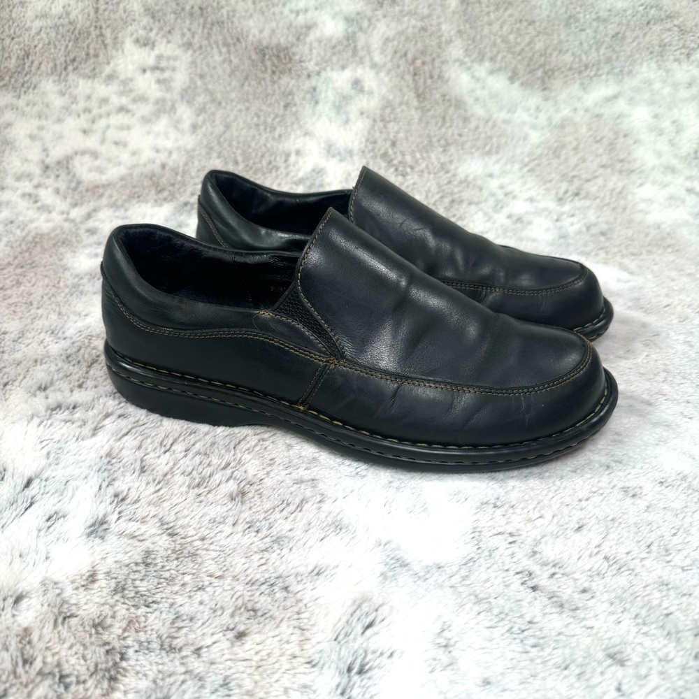 Born Mens Slip On Shoes Size 9.5 M/W‎ Black Leather Round Toe Loafers